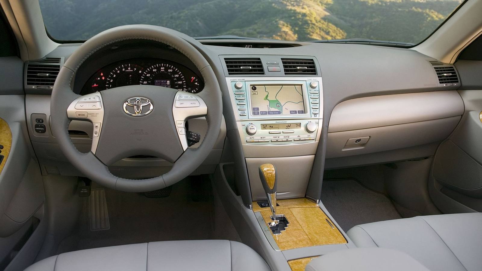 LE/SE 2.4 Automatic Sedan