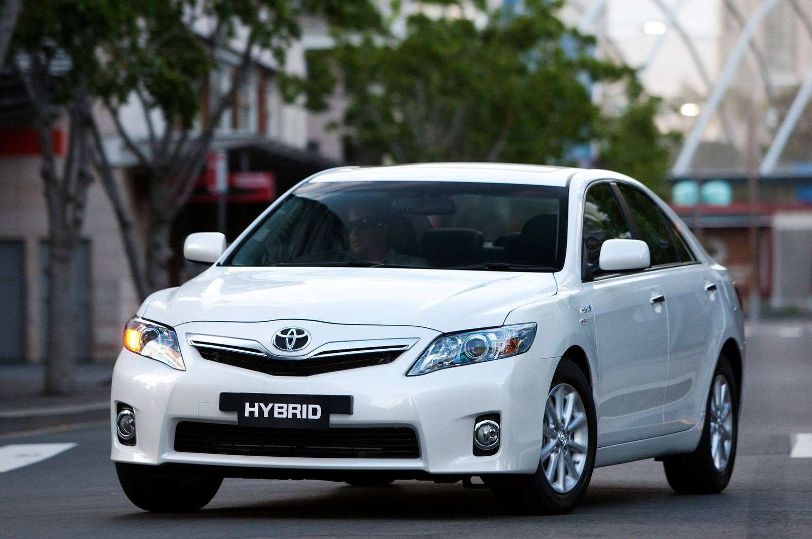 Hybrid Sedan (AU FWD automatic)
