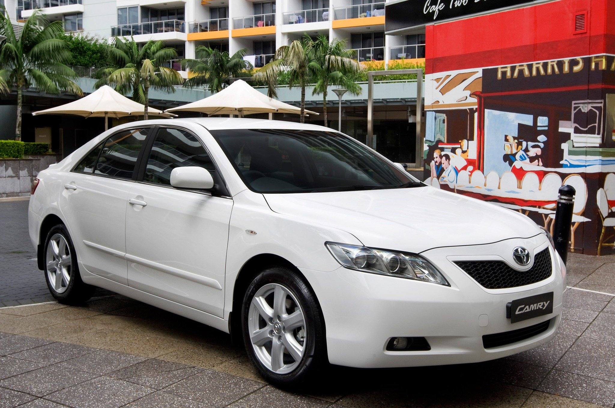 Altise 2.4 Sedan