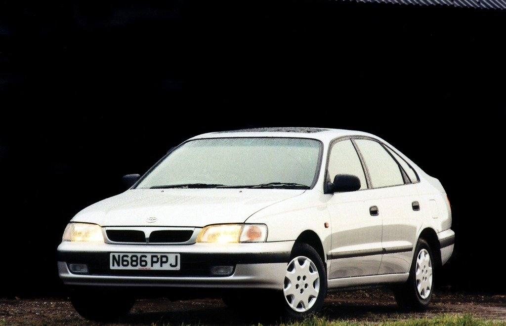 Carina E 2.0 GLi 3S-FE Liftback (EU)