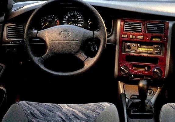 Carina E 2.0 GLi 3S-FE Liftback (EU)