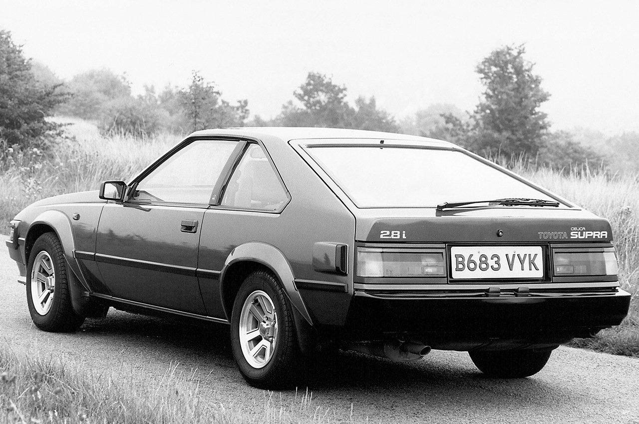 XX 2000 1G-EU RWD manual Liftback