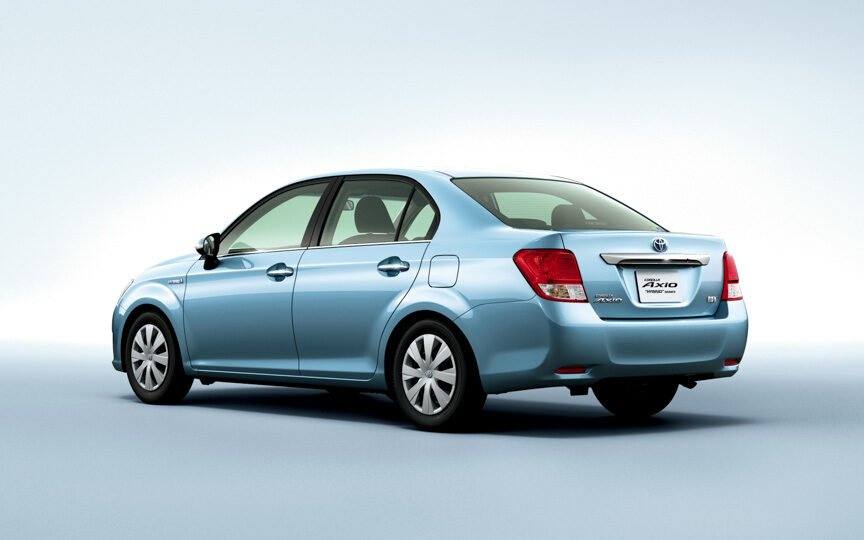 Axio 1.5 1NZ-FE FWD CVT Sedan