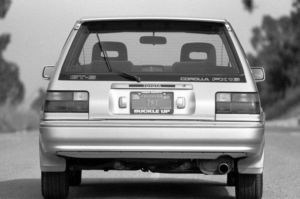 FX GT 1.6 4A-GELU FWD hatchback