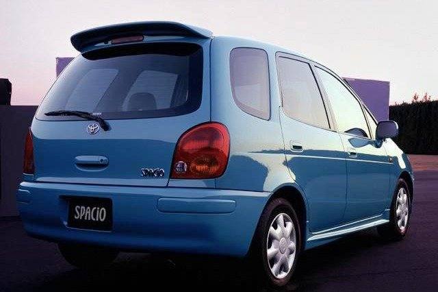 Spacio 1.8 7A-FE 4WD automatic MPV