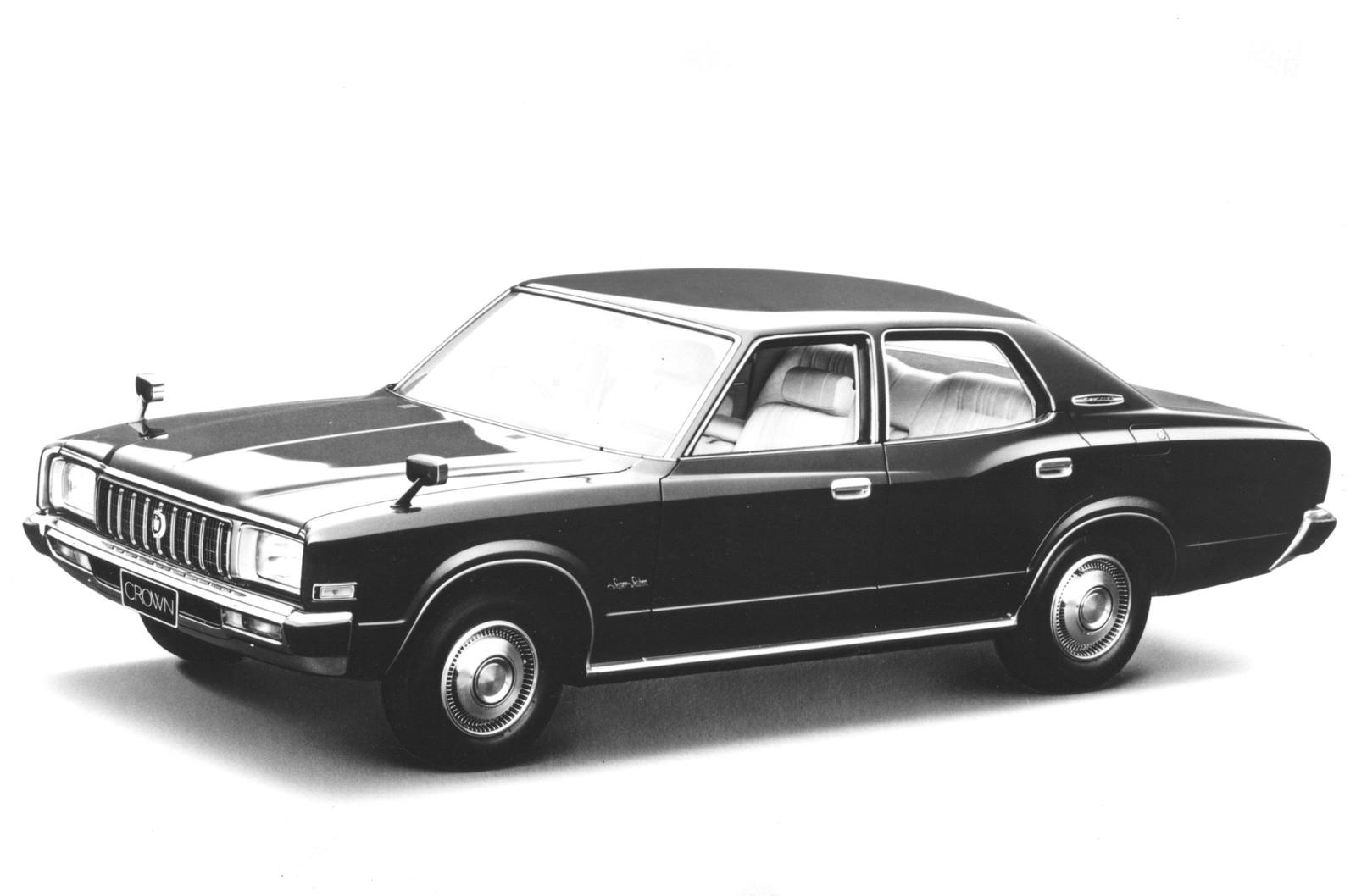 Hardtop 2.6 Royal Saloon (4M)