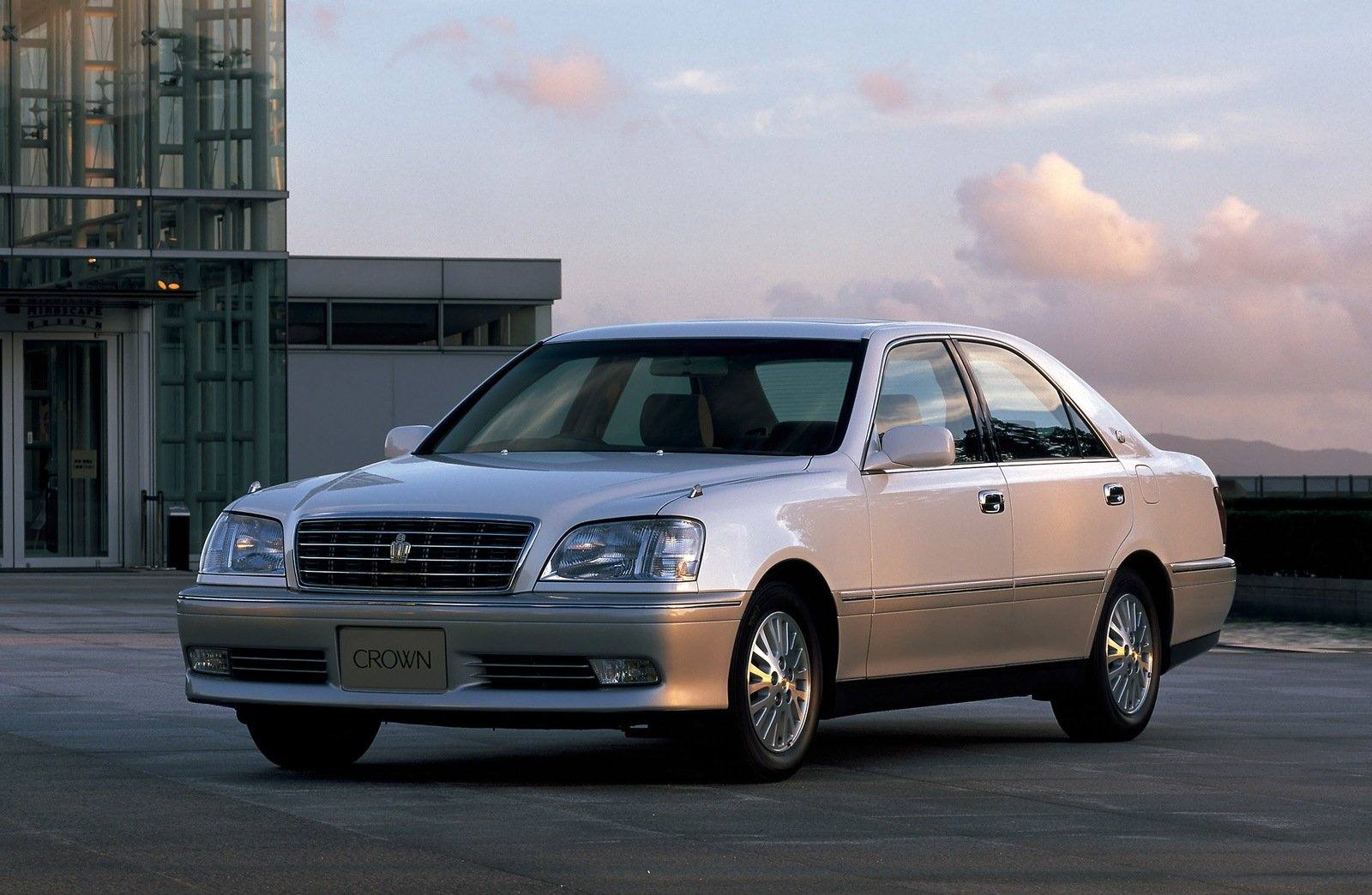 Royal Saloon 3.0 Mild Hybrid (2JZ-FSE)