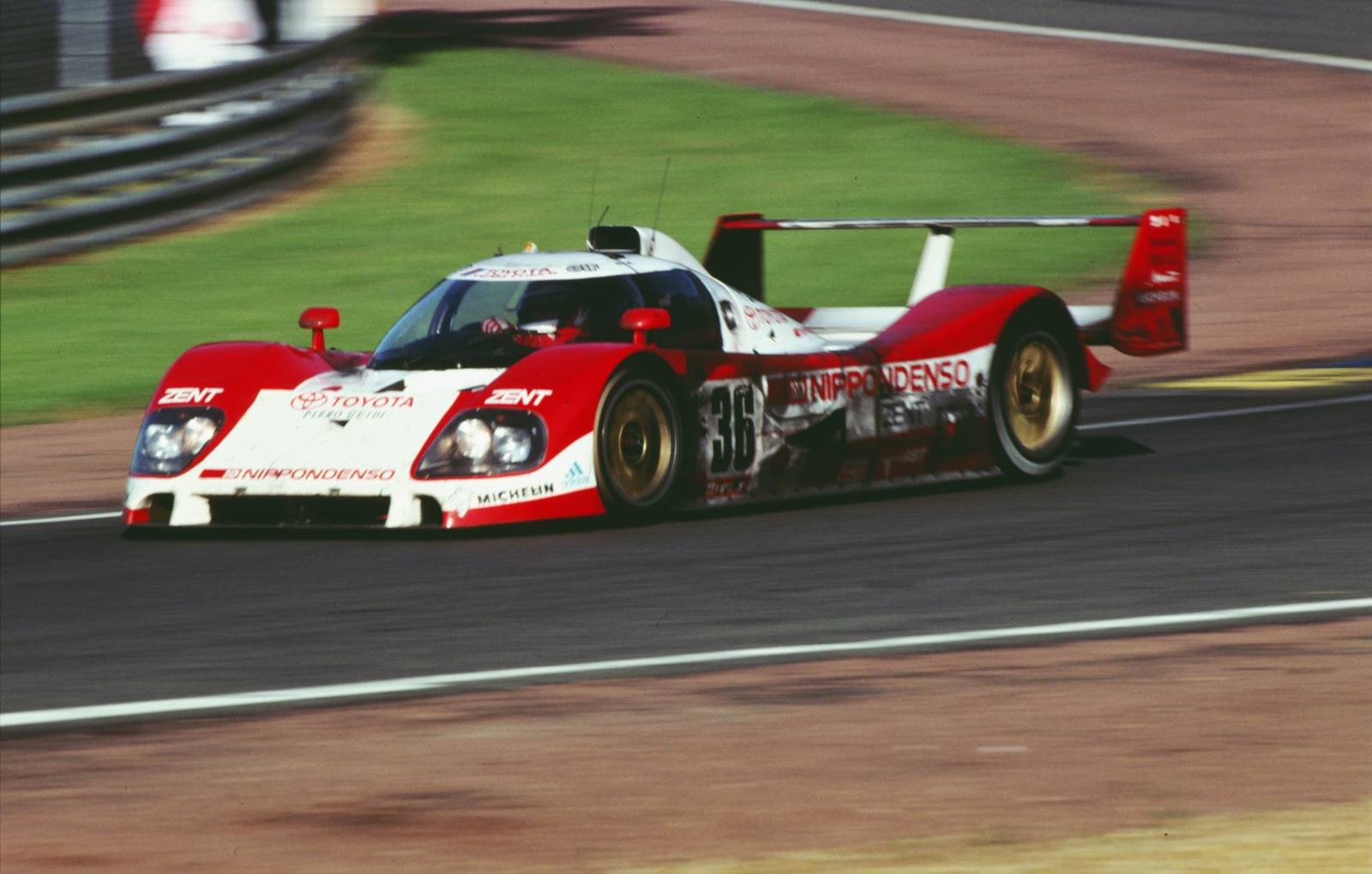 Toyota TS010 (1992)