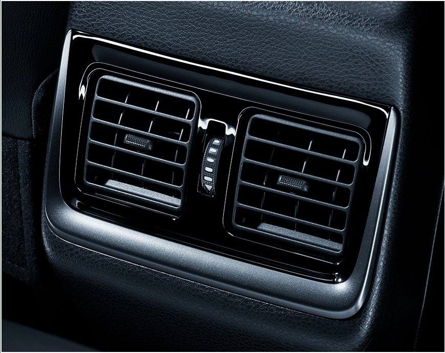 Harrier Turbo 2.0 FWD (XU60)
