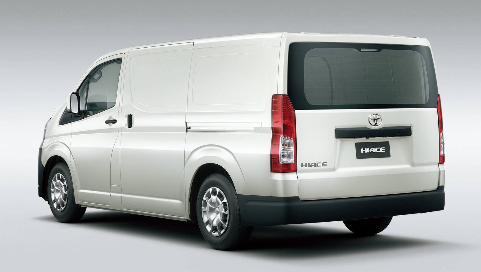 H300 2.7 2TR-FE