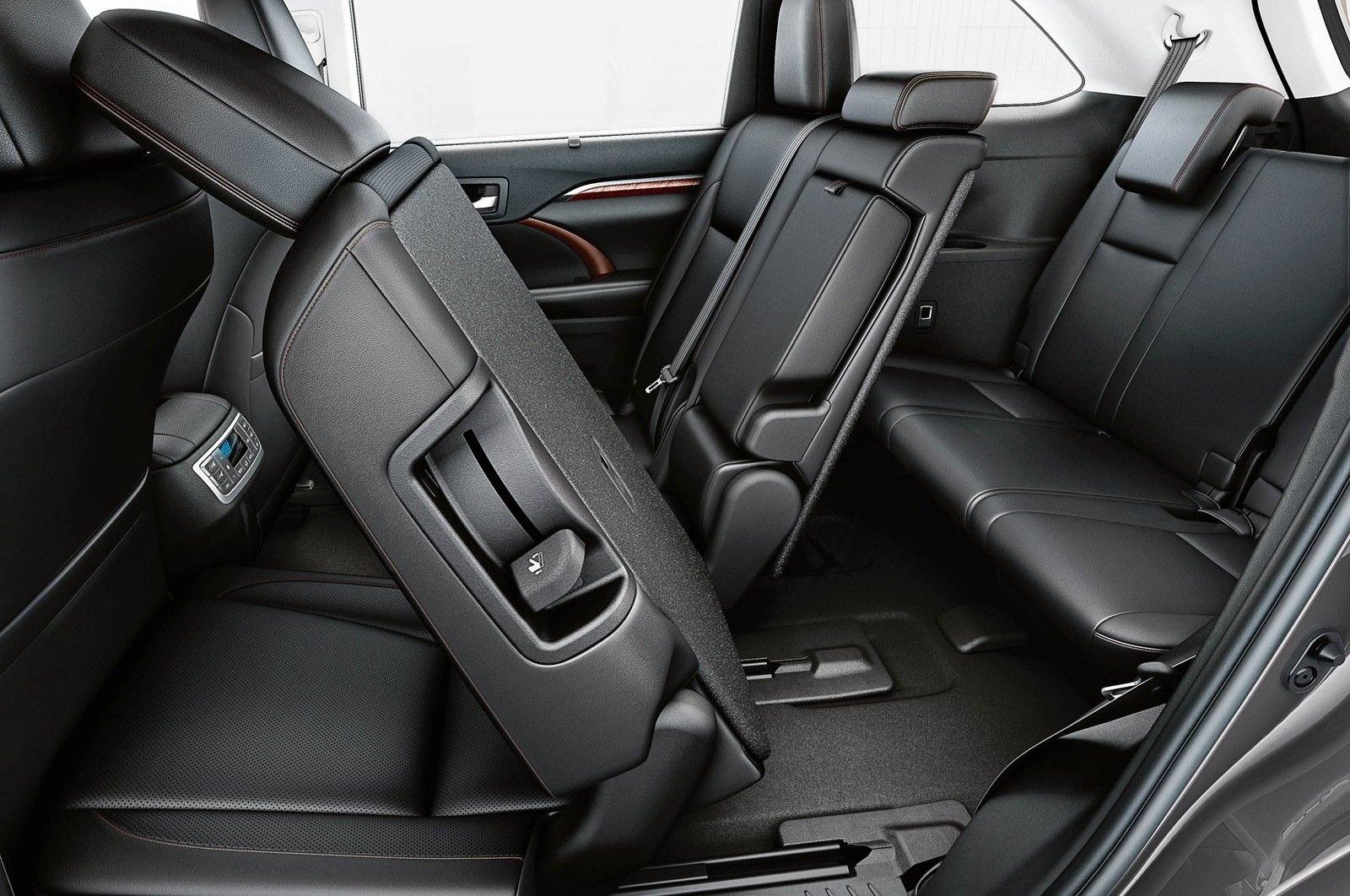 V6 (3.5L)