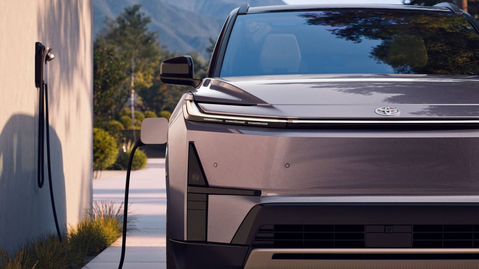 Highlander EV XLE 77 kWh AWD