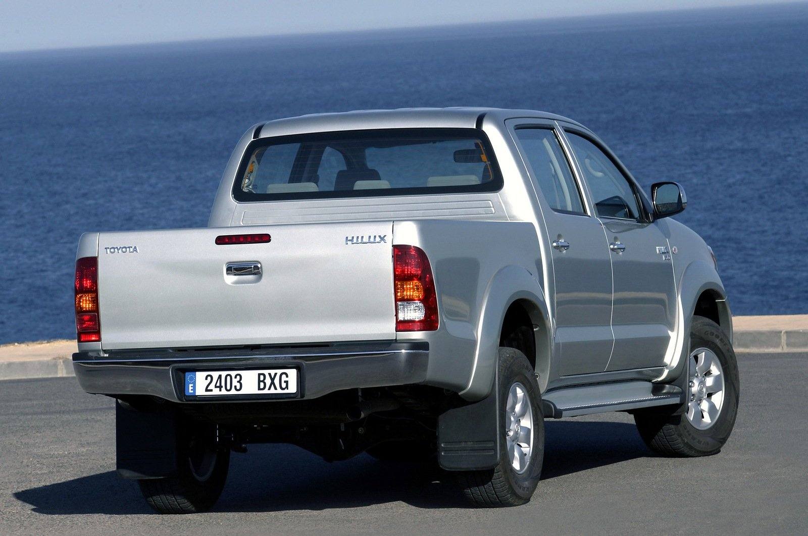 Hilux 2.4 (2L-T, AN10)
