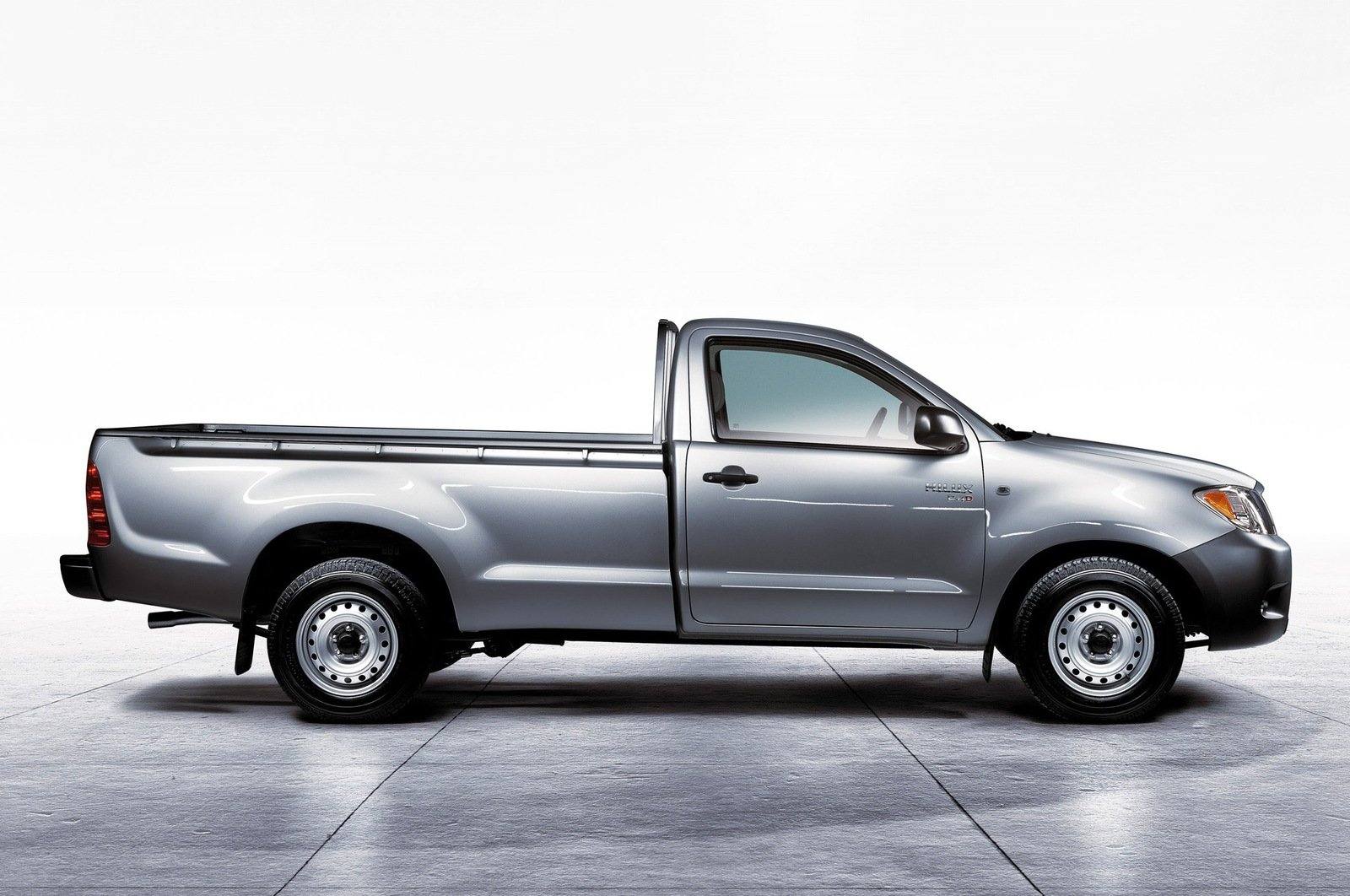 Hilux 2.4 (2L-T, AN10)