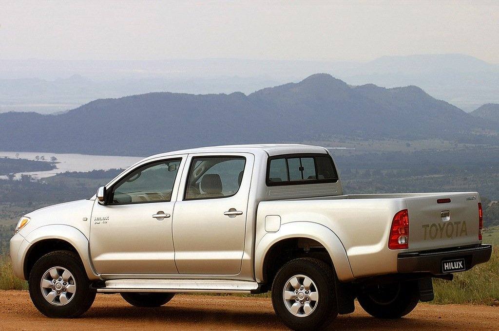 Hilux 2.4 (2L-T, AN10)