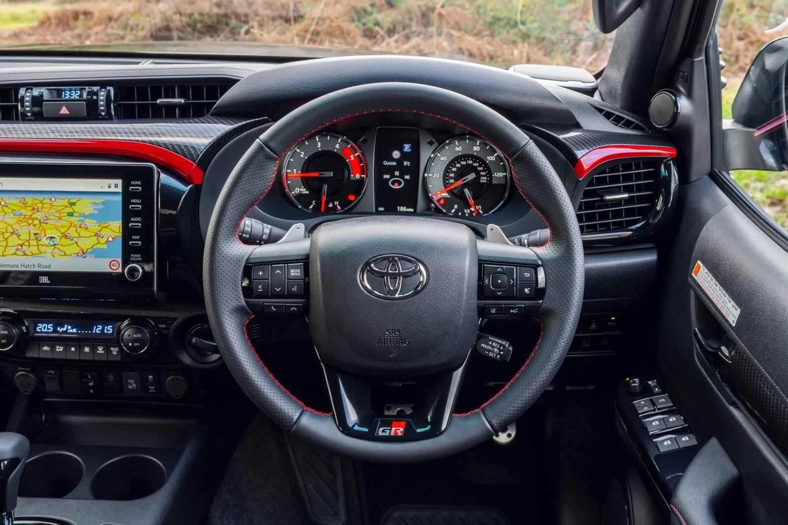 AN120 2.8 GR Sport 48V Mild Hybrid