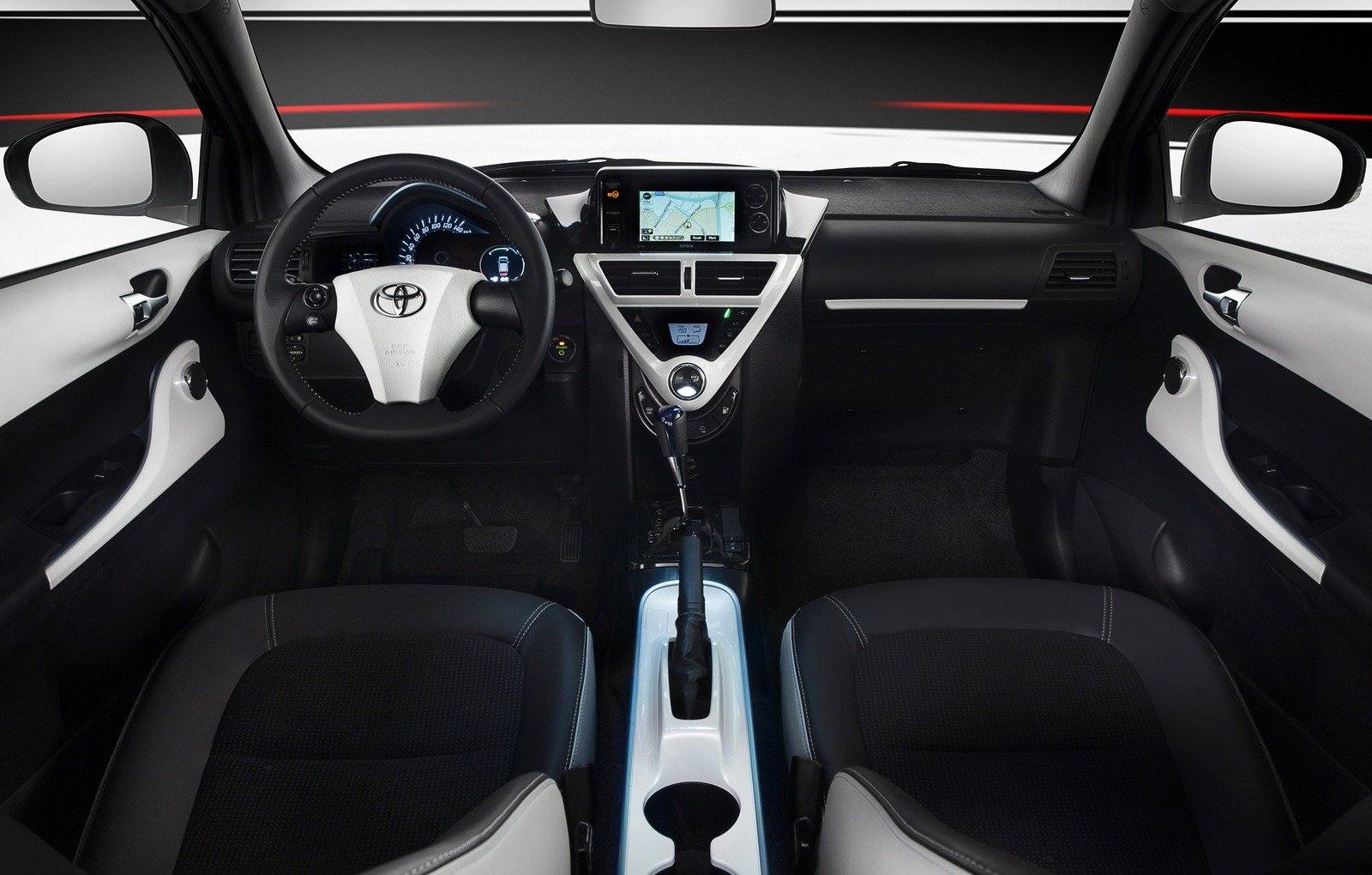 iQ eQ (EV)