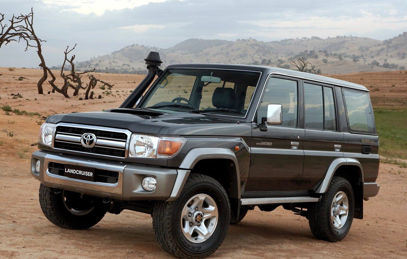 J70 4.5 V8 TD