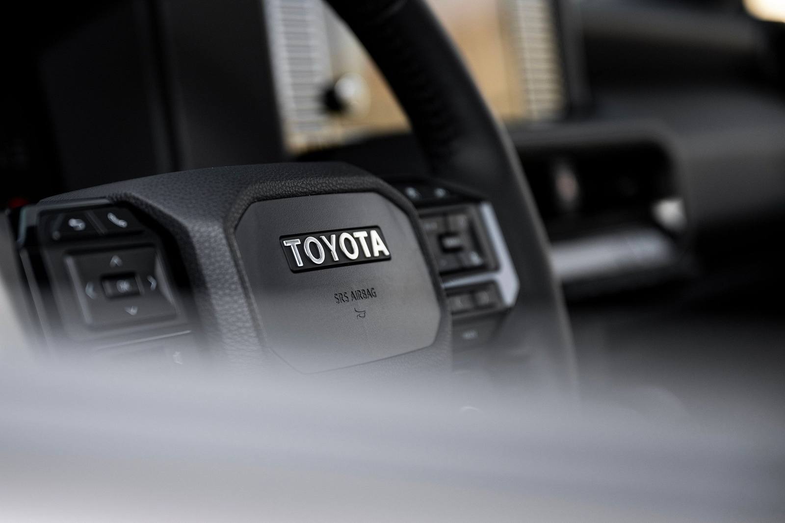 VX 2.7 (TRJ250)