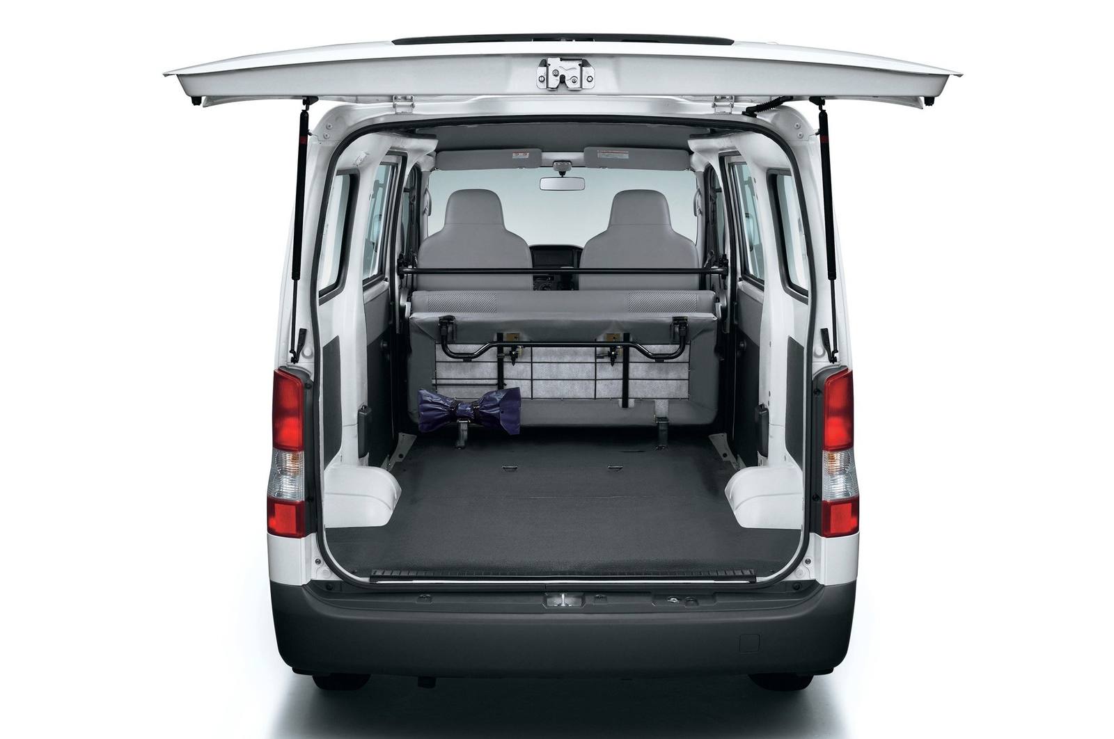 S402M 1.5 Van 4AT (3SZ-VE)