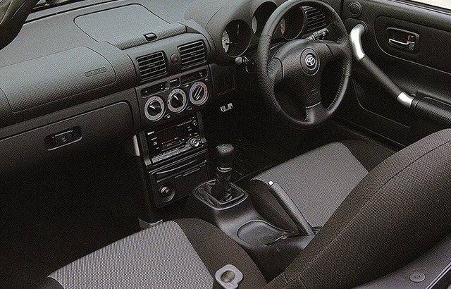 MR-S 1.8 5MT (JP)