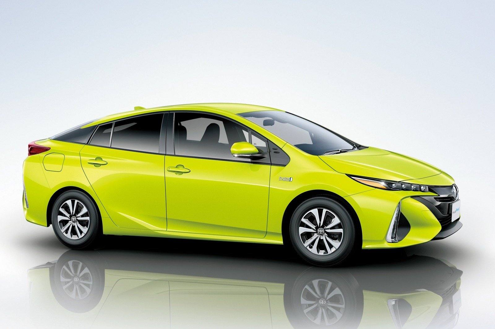 PHV Japan (S, A, A Premium)