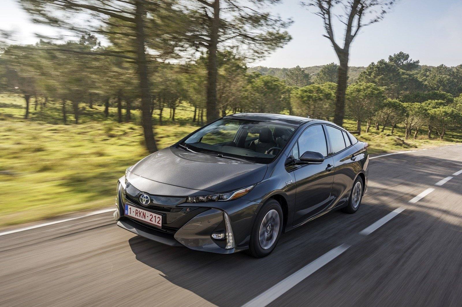 Prime US (Plus, Premium, Advanced; LE, XLE, Limited from 2020)
