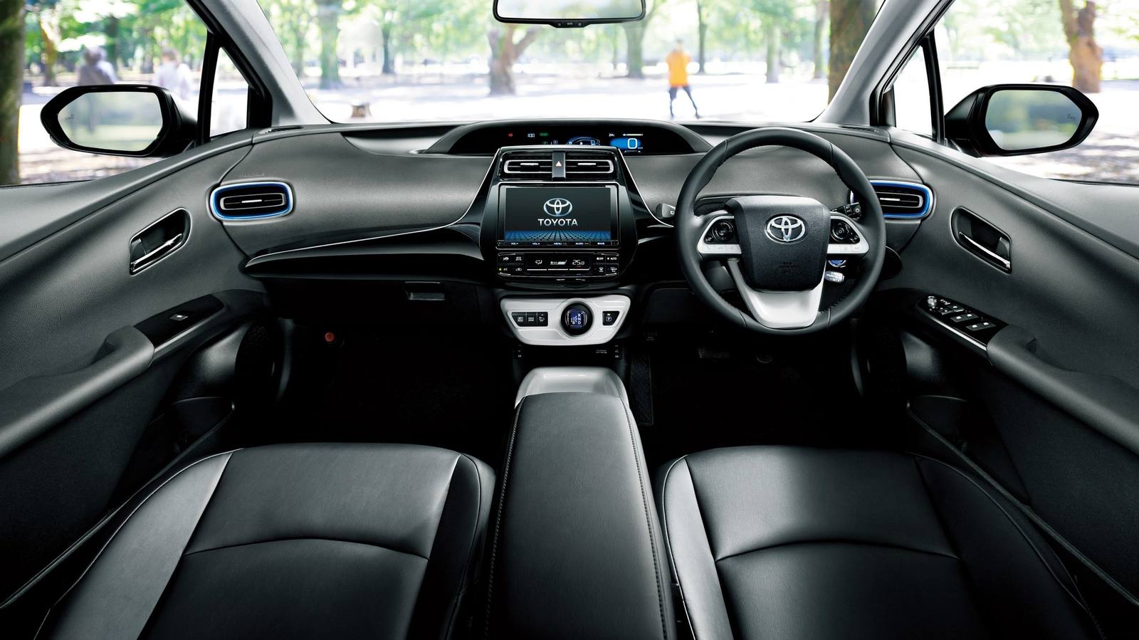 ZVW50 1.8 Hybrid Japan