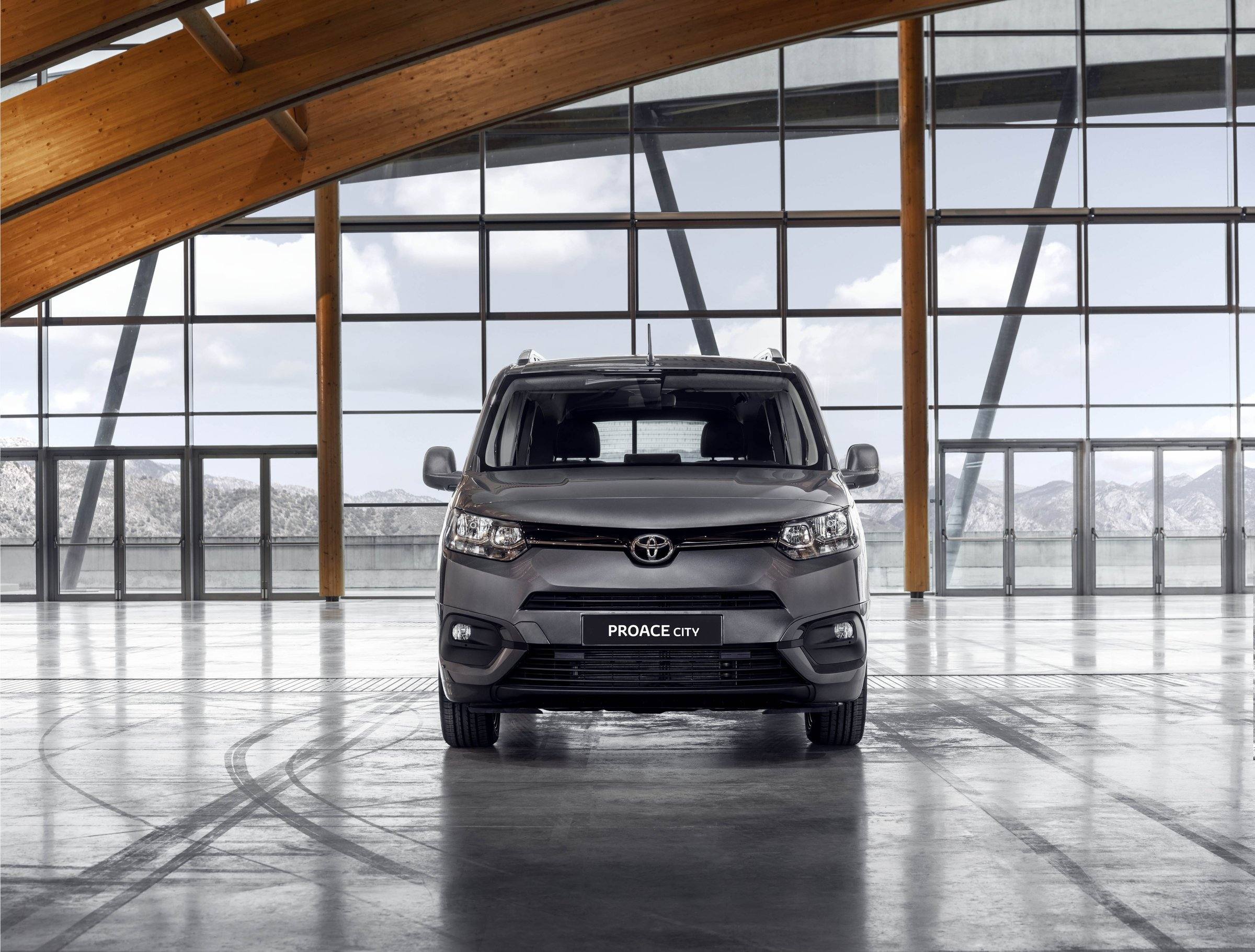 ProAce City Verso Electric 50 kWh (ProAce City)