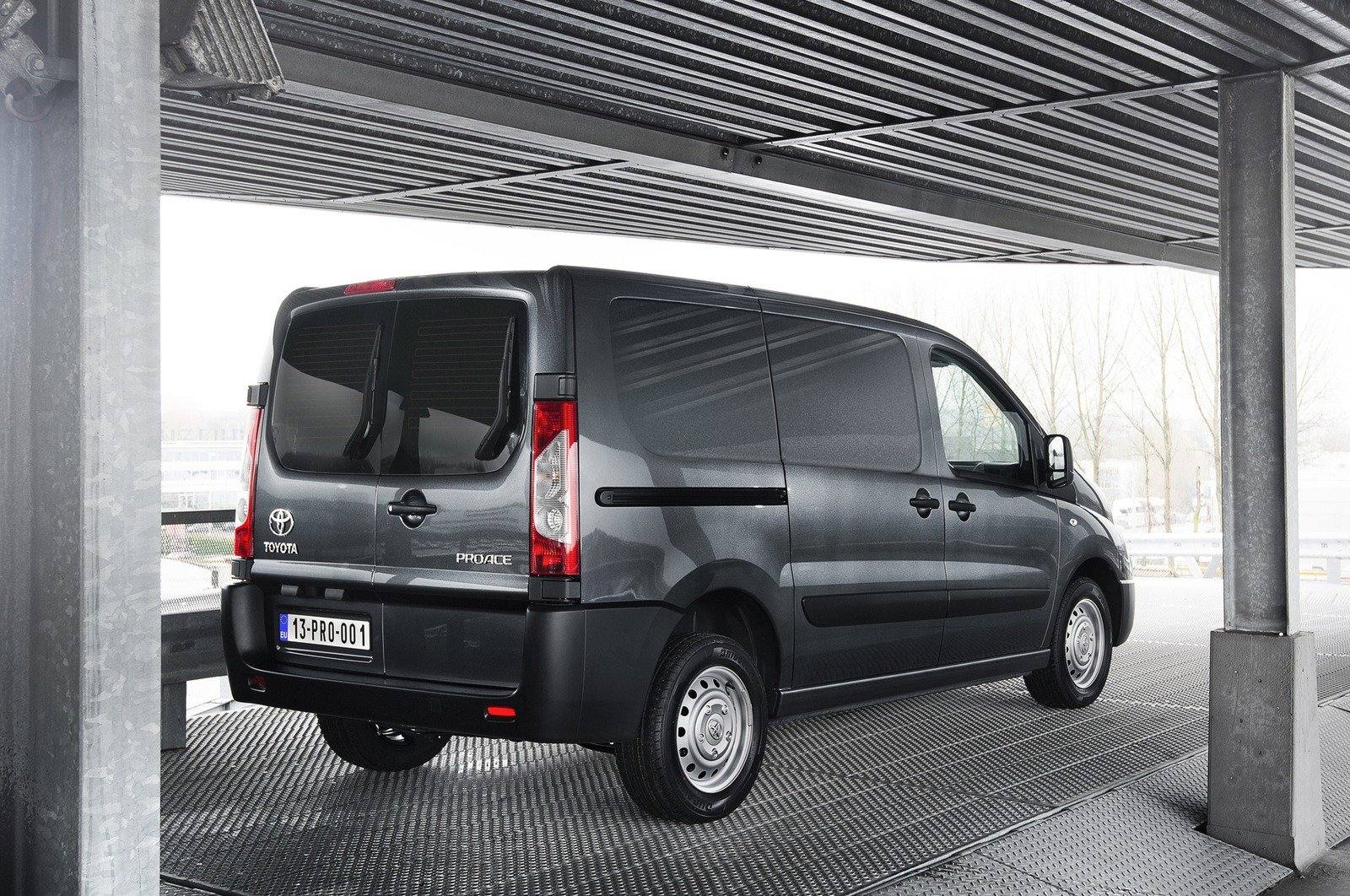 ProAce 1.6 D-4D 90 Van