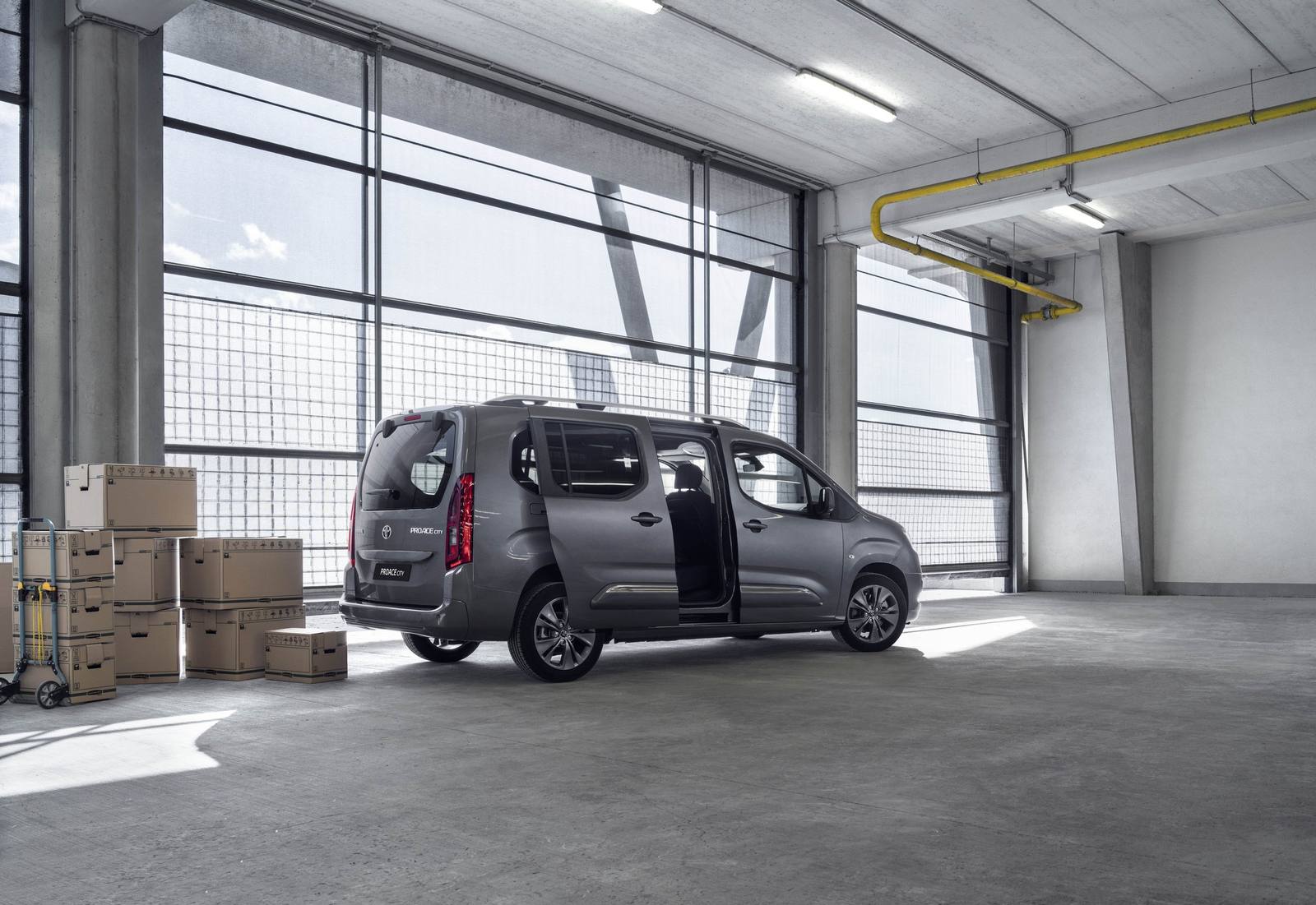 ProAce City Verso Electric 50 kWh (ProAce City)