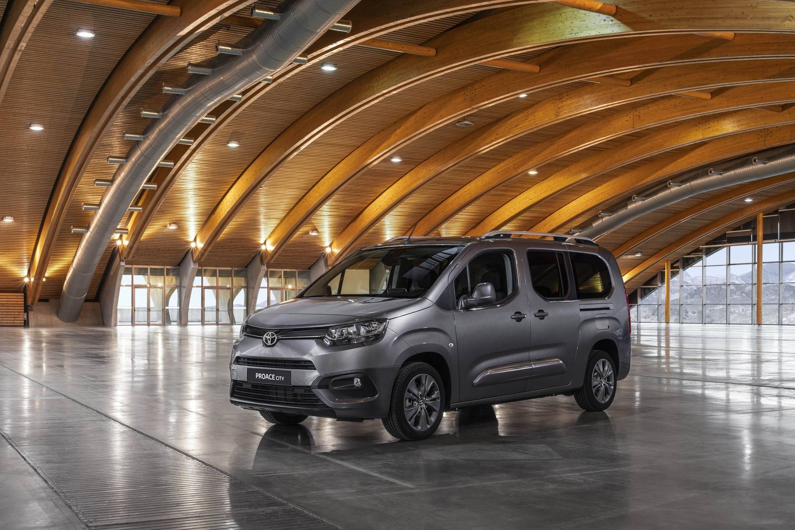 ProAce City Verso Electric 50 kWh (ProAce City)