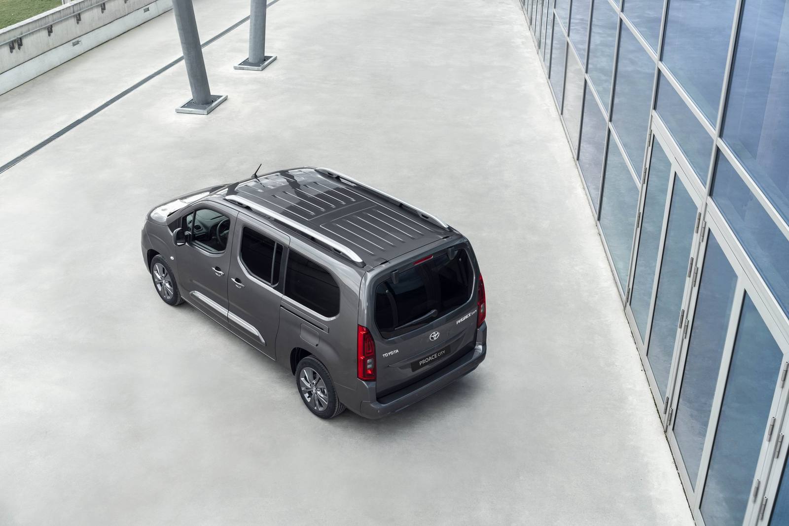 ProAce City Verso Electric 50 kWh (ProAce City)