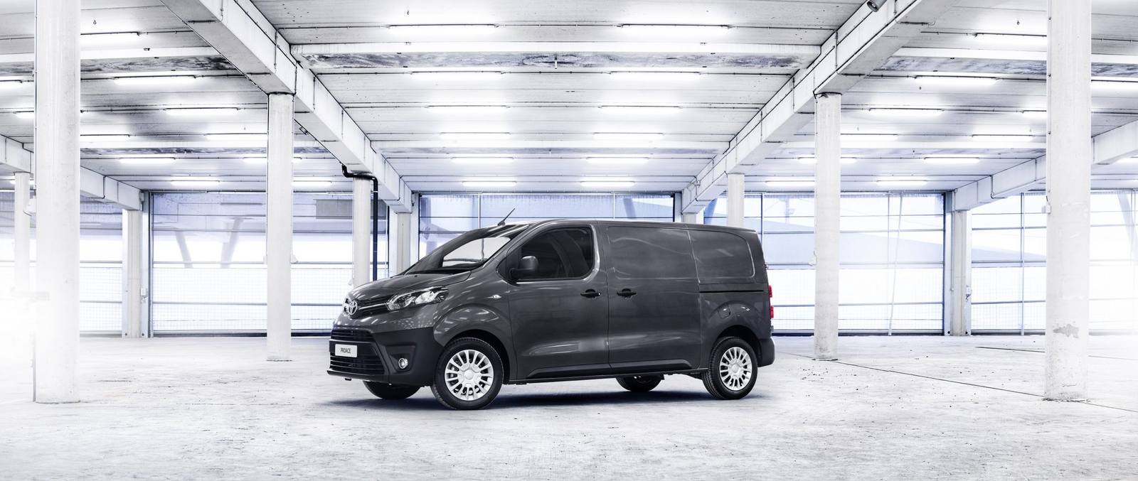 ProAce Electric 75 kWh Van