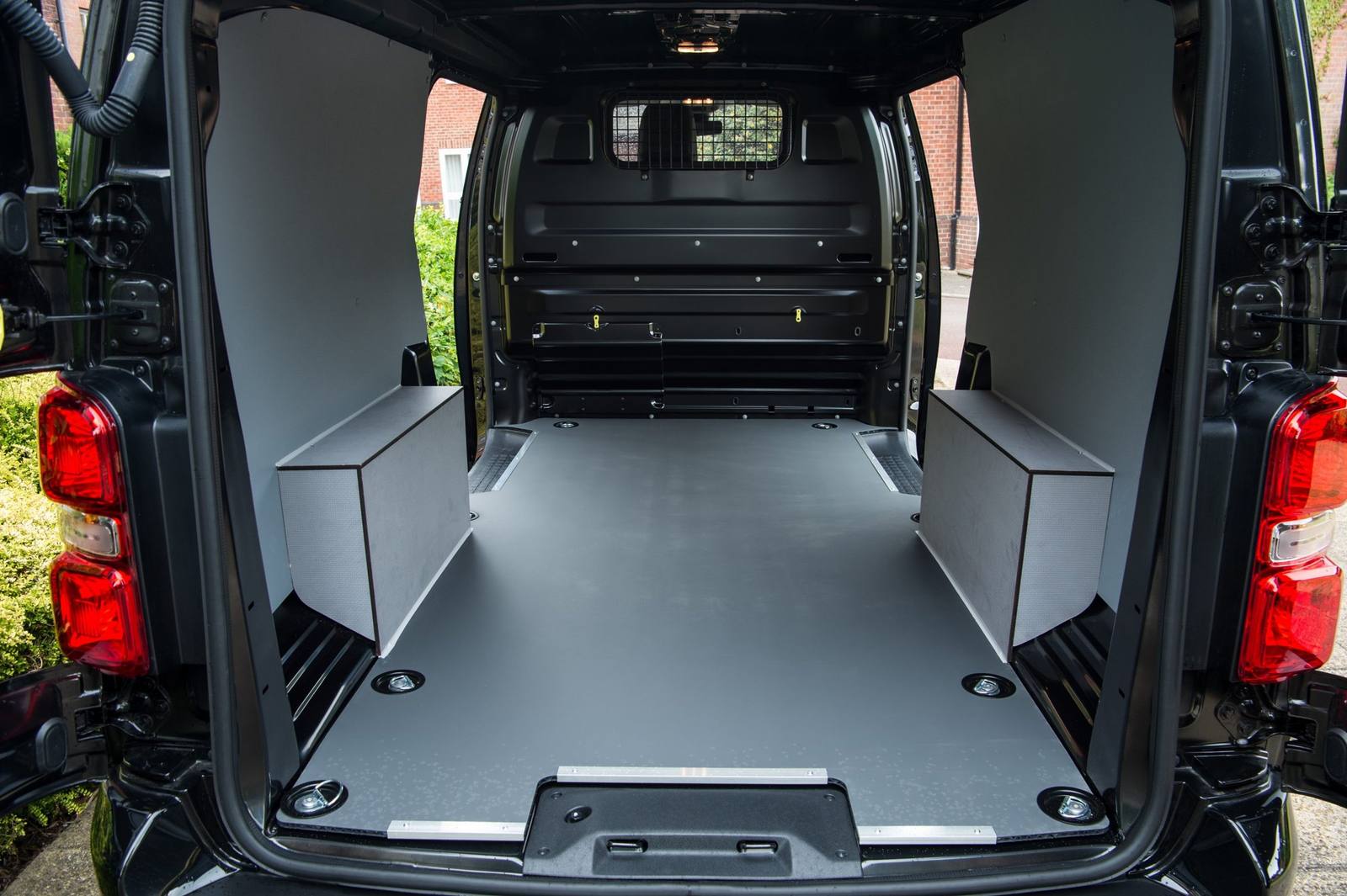 ProAce Electric 75 kWh Van