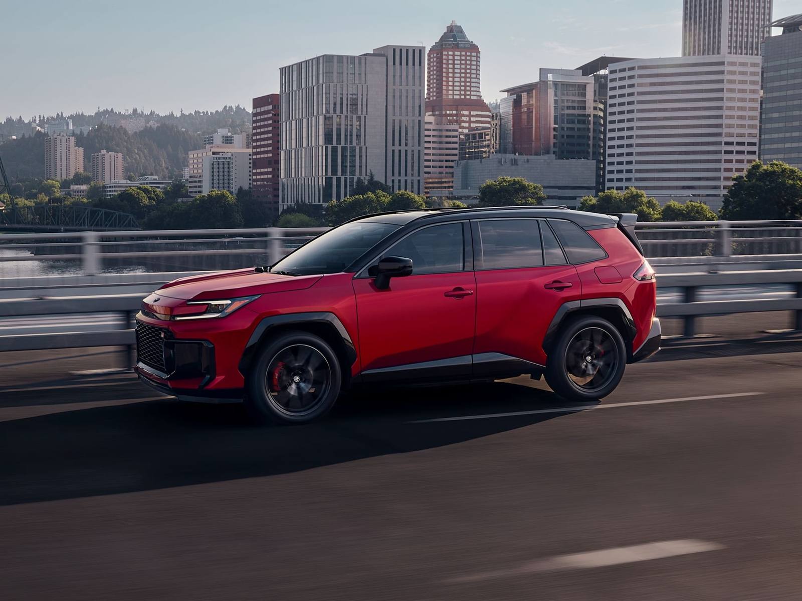 XA60 2.5 Plug-in Hybrid AWD (US) 22.7 kWh