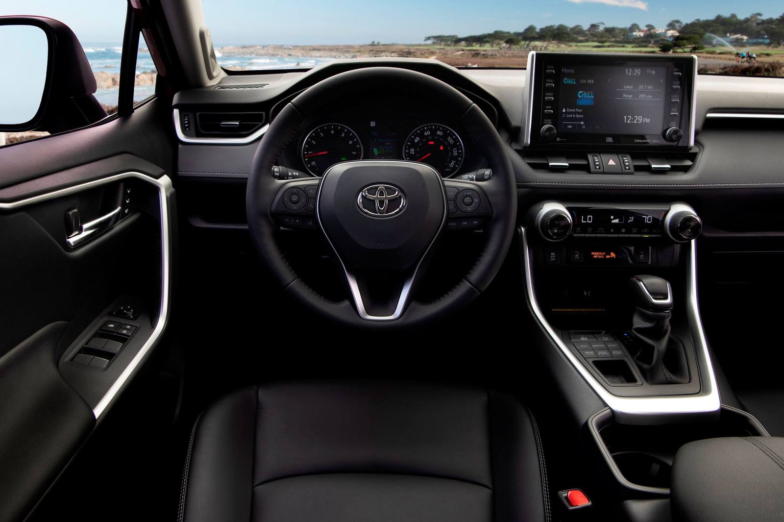 XA50 2.5 Hybrid AWD-i (US)