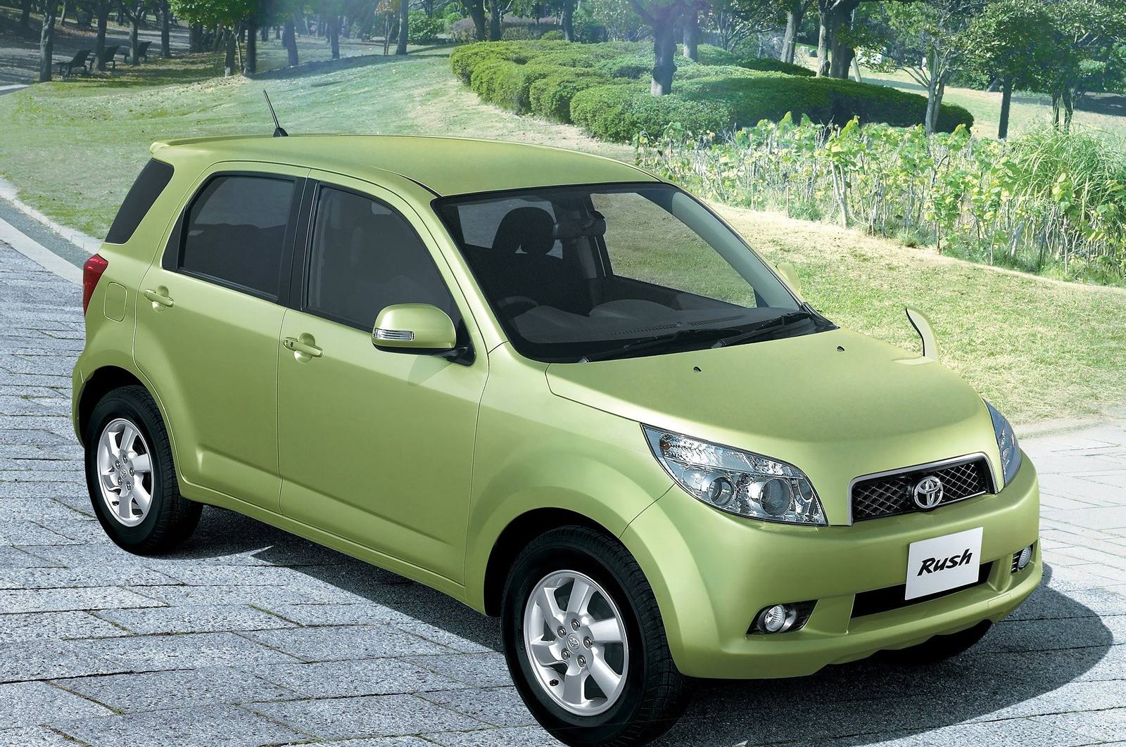 Rush 1.5 (J200E, 2WD)