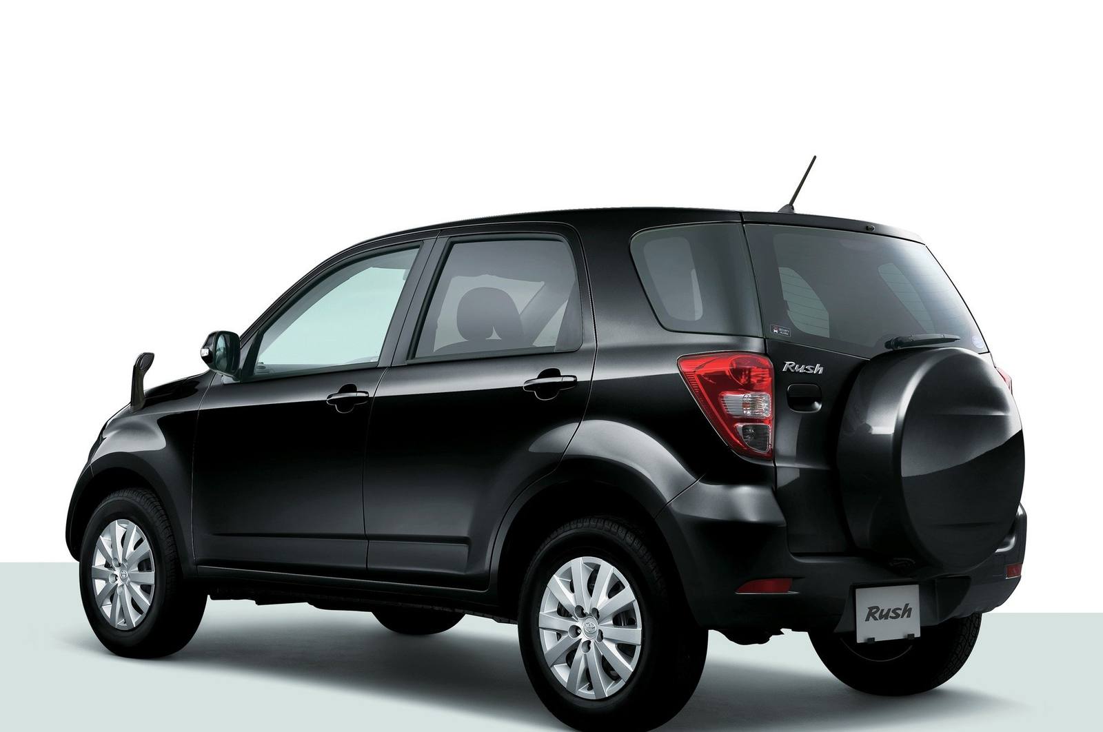 Rush 1.5 (J200E, 2WD)