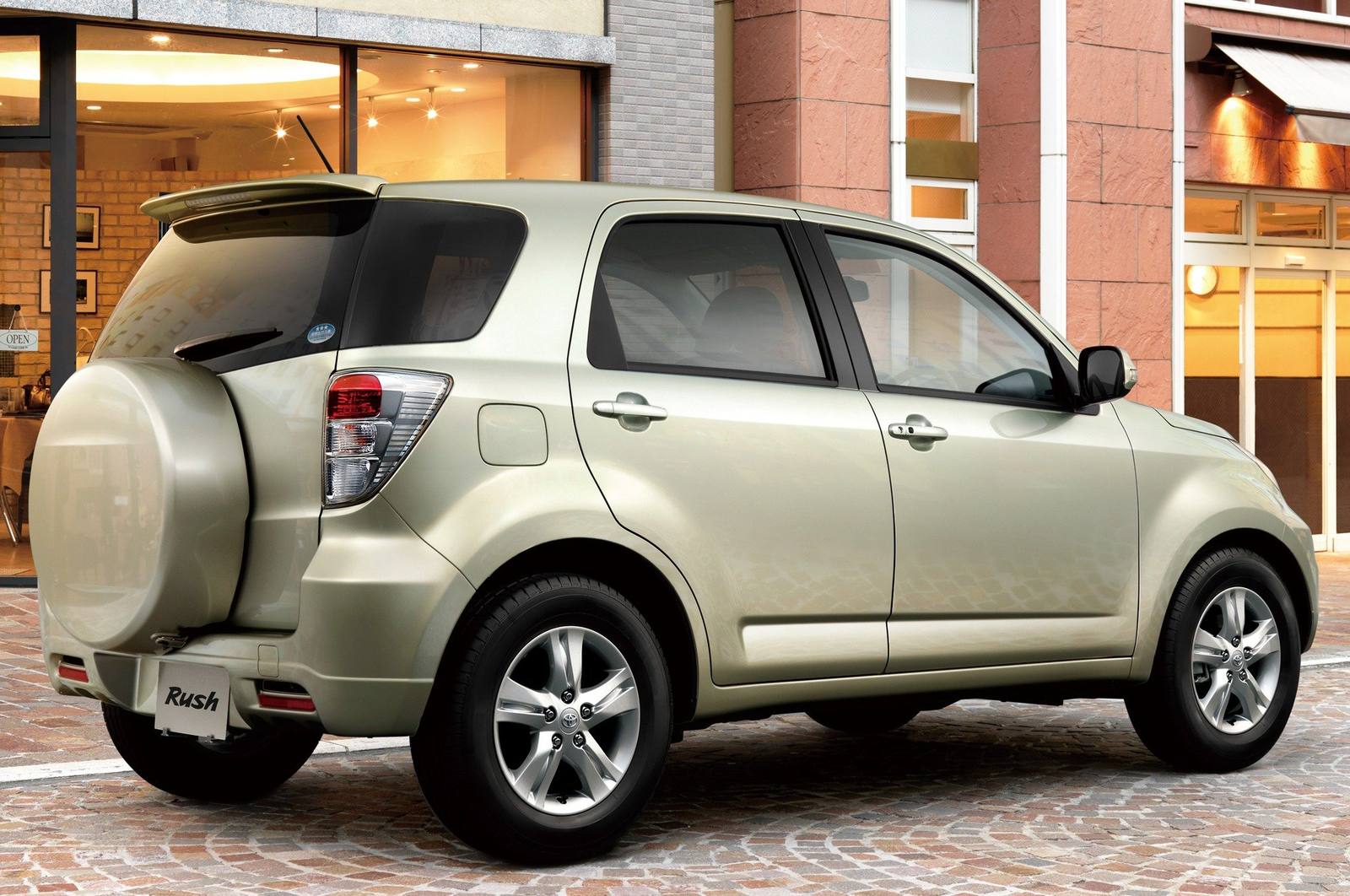 Rush G 1.5 Manual (Indonesia)