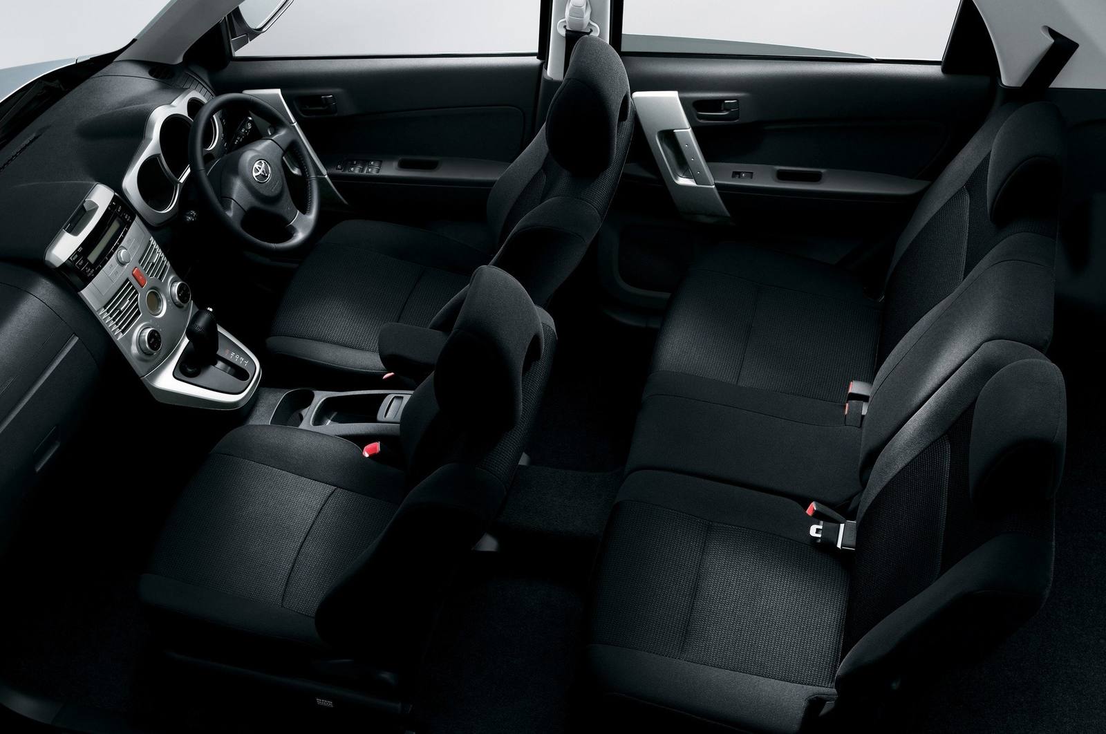 Rush 1.5 (J200E, 2WD)