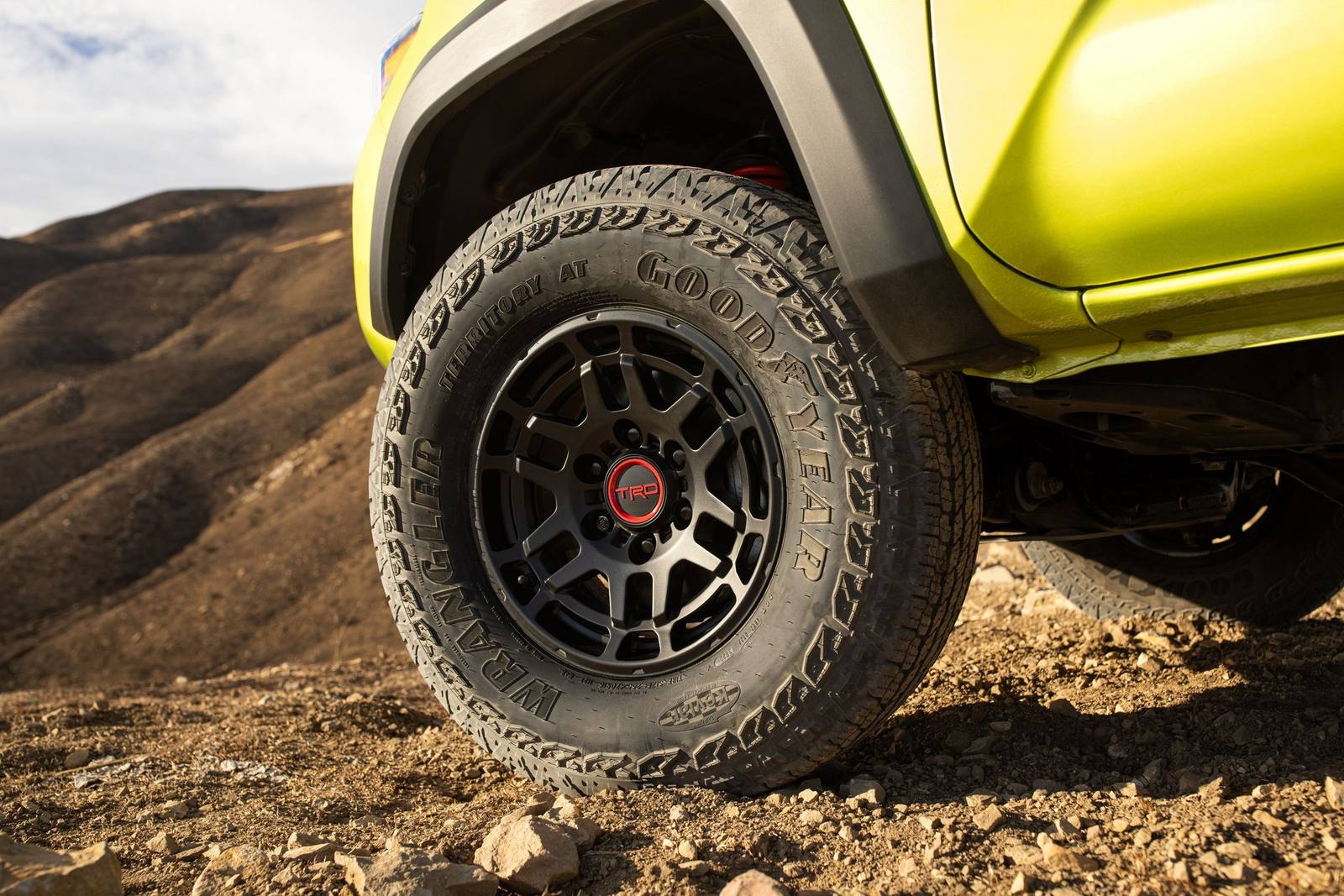 N300 TRD Pro 3.5 V6 6-speed Manual