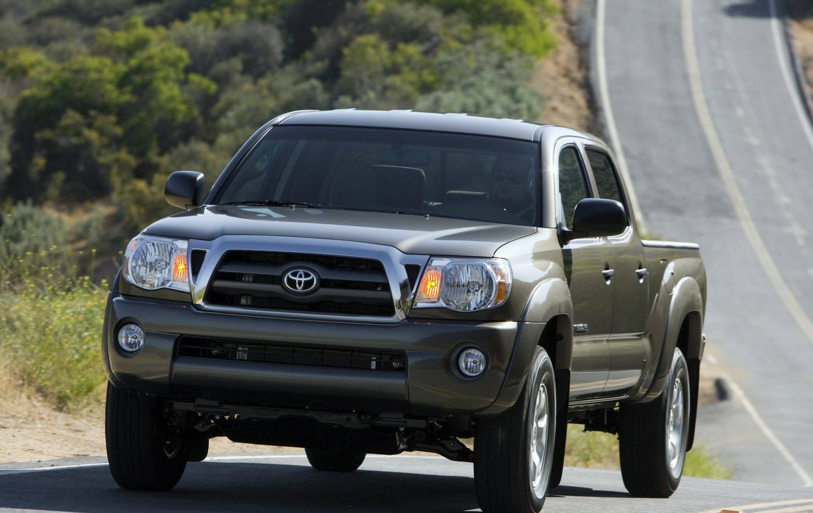 N220 4.0 V6 4WD