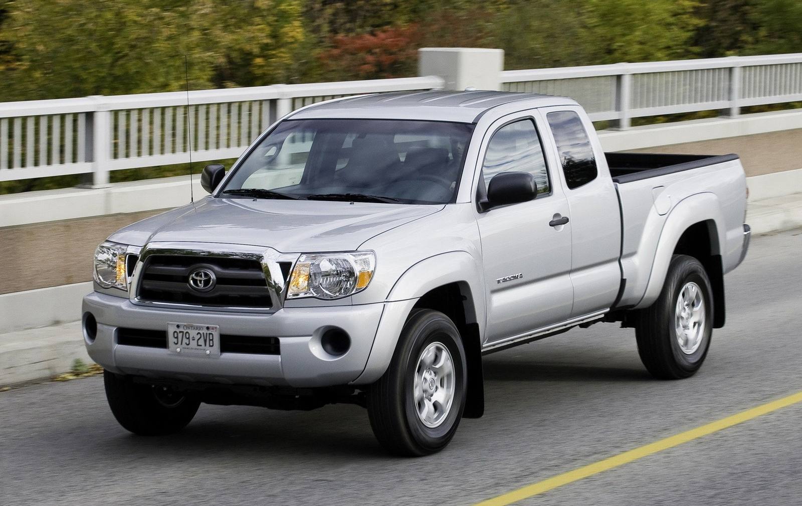 N220 4.0 V6 4WD