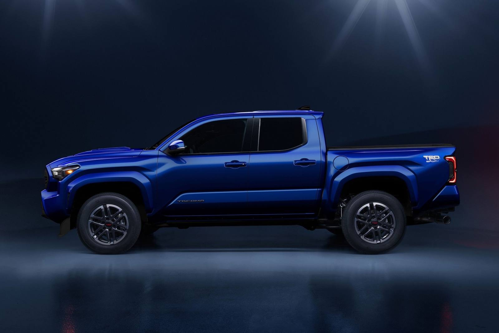N400 TRD Sport 2.4 T24A-FTS 6MT