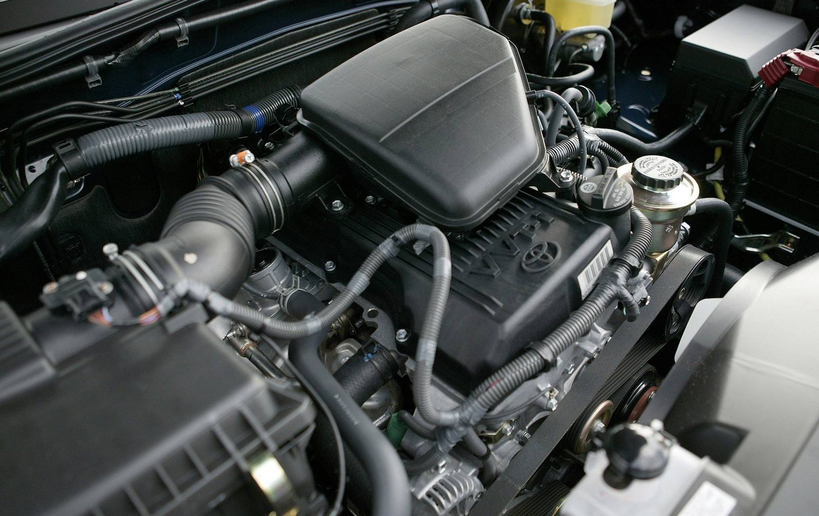 N220 4.0 V6 4WD