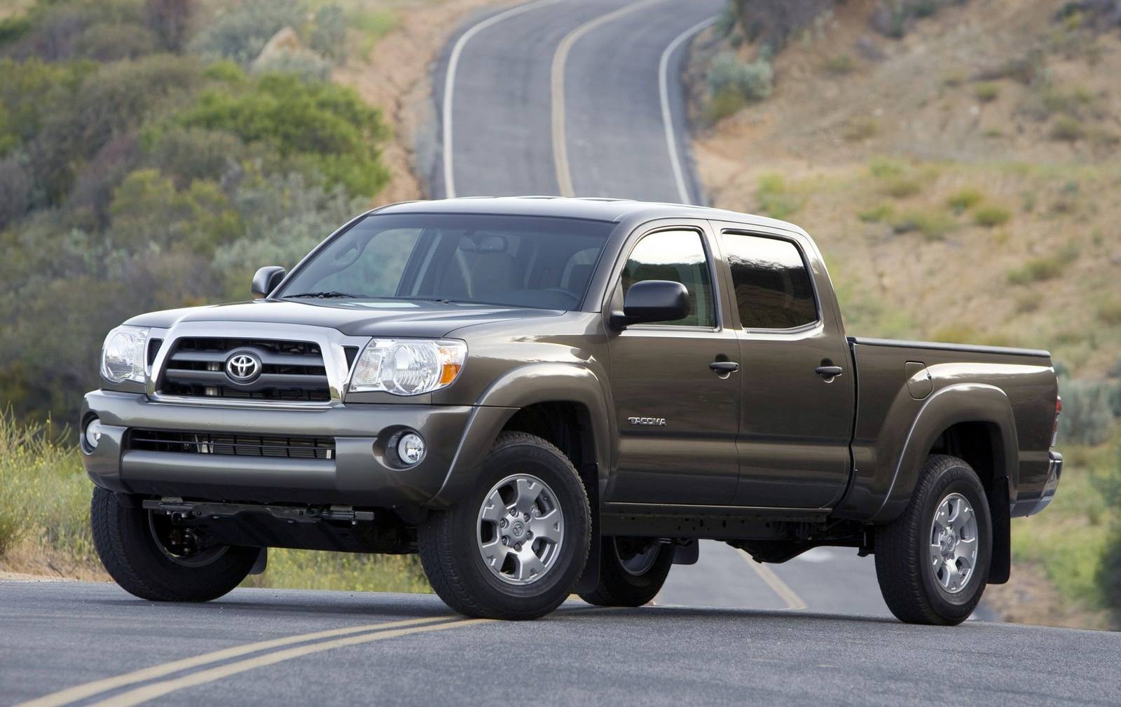 N220 4.0 V6 4WD