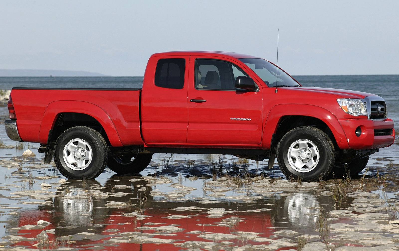 N220 4.0 V6 4WD