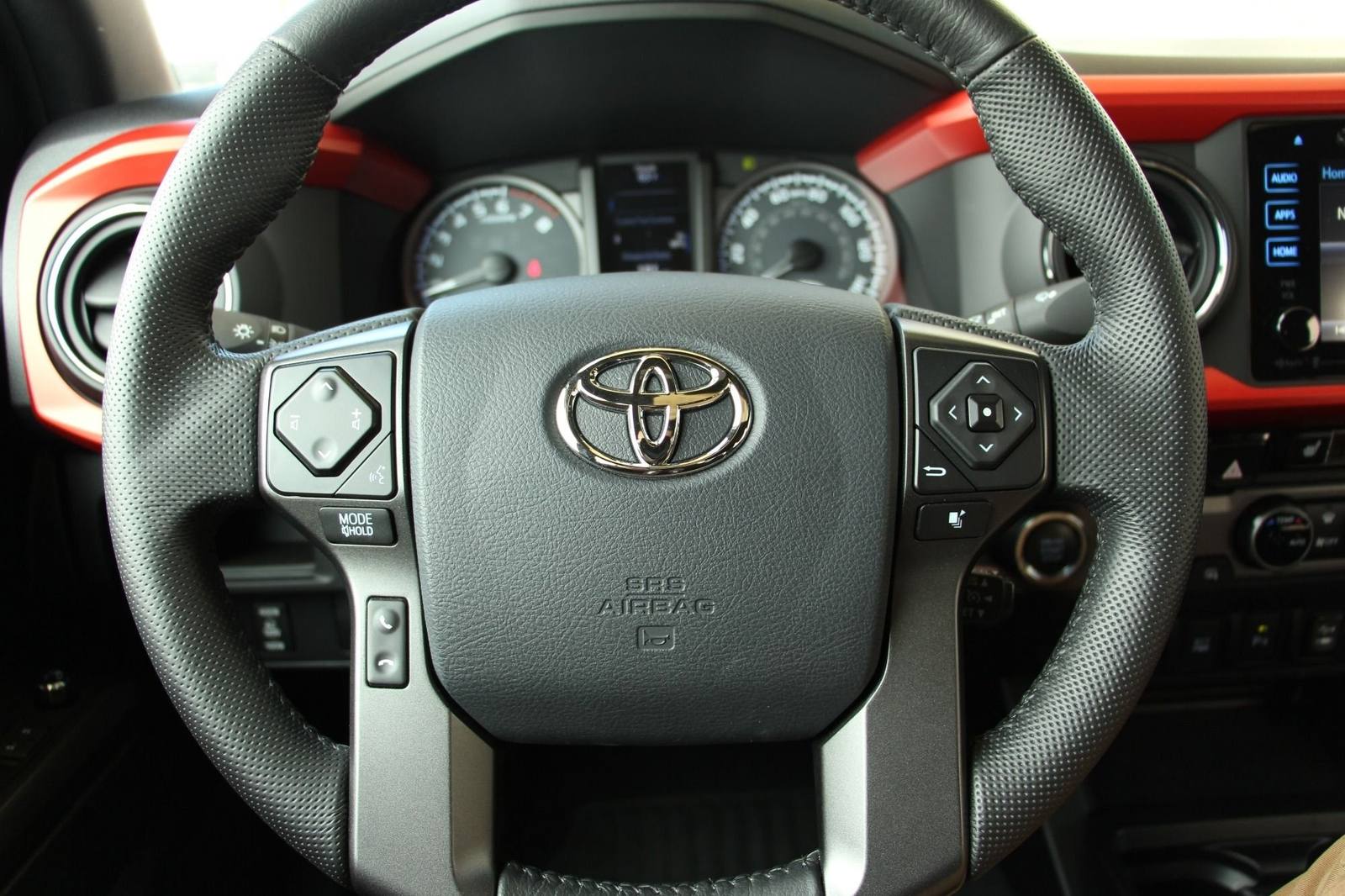 N300 TRD Off-Road 3.5 V6 4WD Automatic
