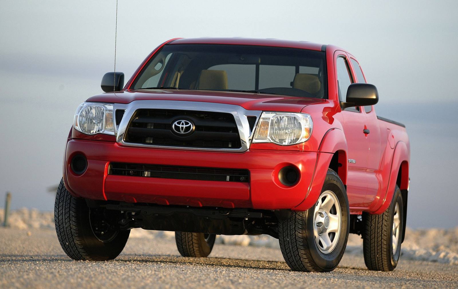 N220 4.0 V6 4WD